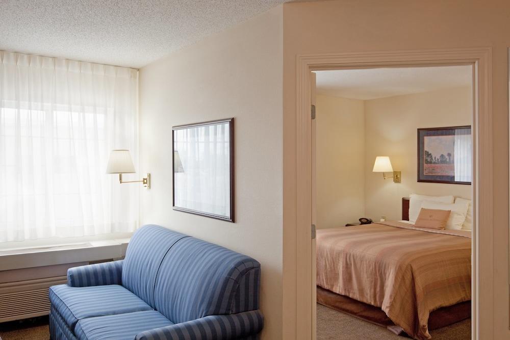 Sonesta Simply Suites Boston برينتري المظهر الخارجي الصورة