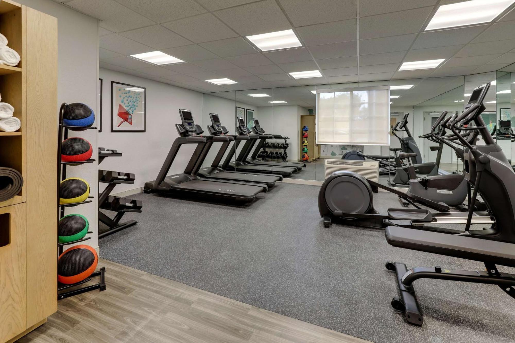Sonesta Simply Suites Boston برينتري المظهر الخارجي الصورة
