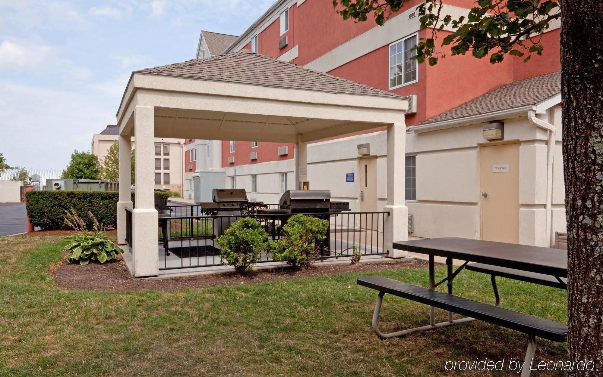 Sonesta Simply Suites Boston برينتري المظهر الخارجي الصورة