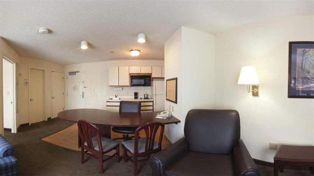 Sonesta Simply Suites Boston برينتري المظهر الخارجي الصورة